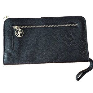 ADRIENNE VITTADINI Black Leather Wristlet Clutch